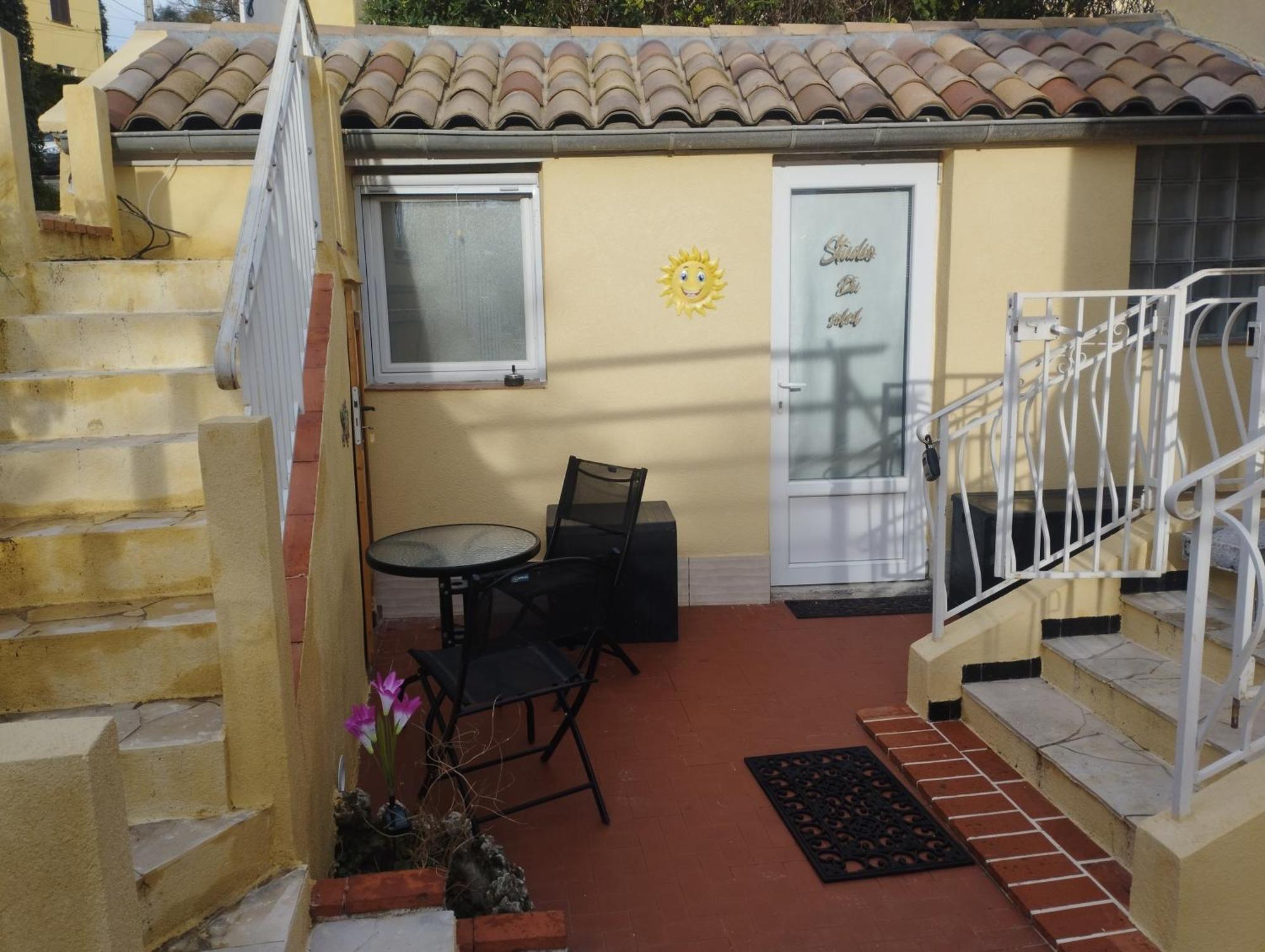 Studio Du Soleil Rez De Jardin Avec Parking Gratuit Ванс Экстерьер фото